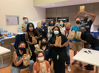 homecare group making lunches